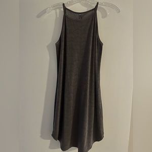Kuhl brand dress like new. Charcoal grey size small.